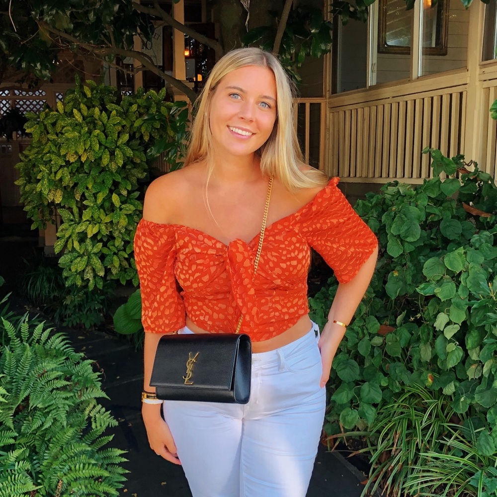 LPA puff sleeve top